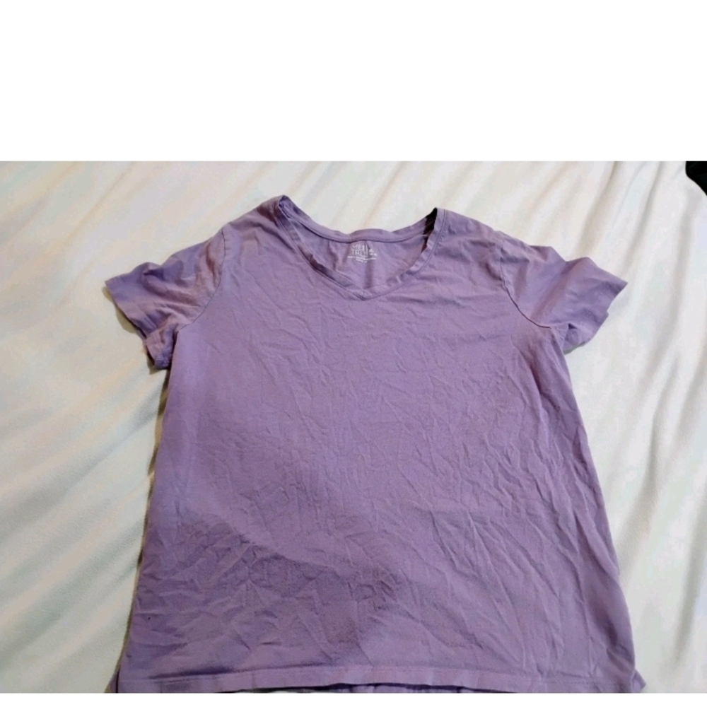 Time and Tru Lavender Short Sleeve Tee